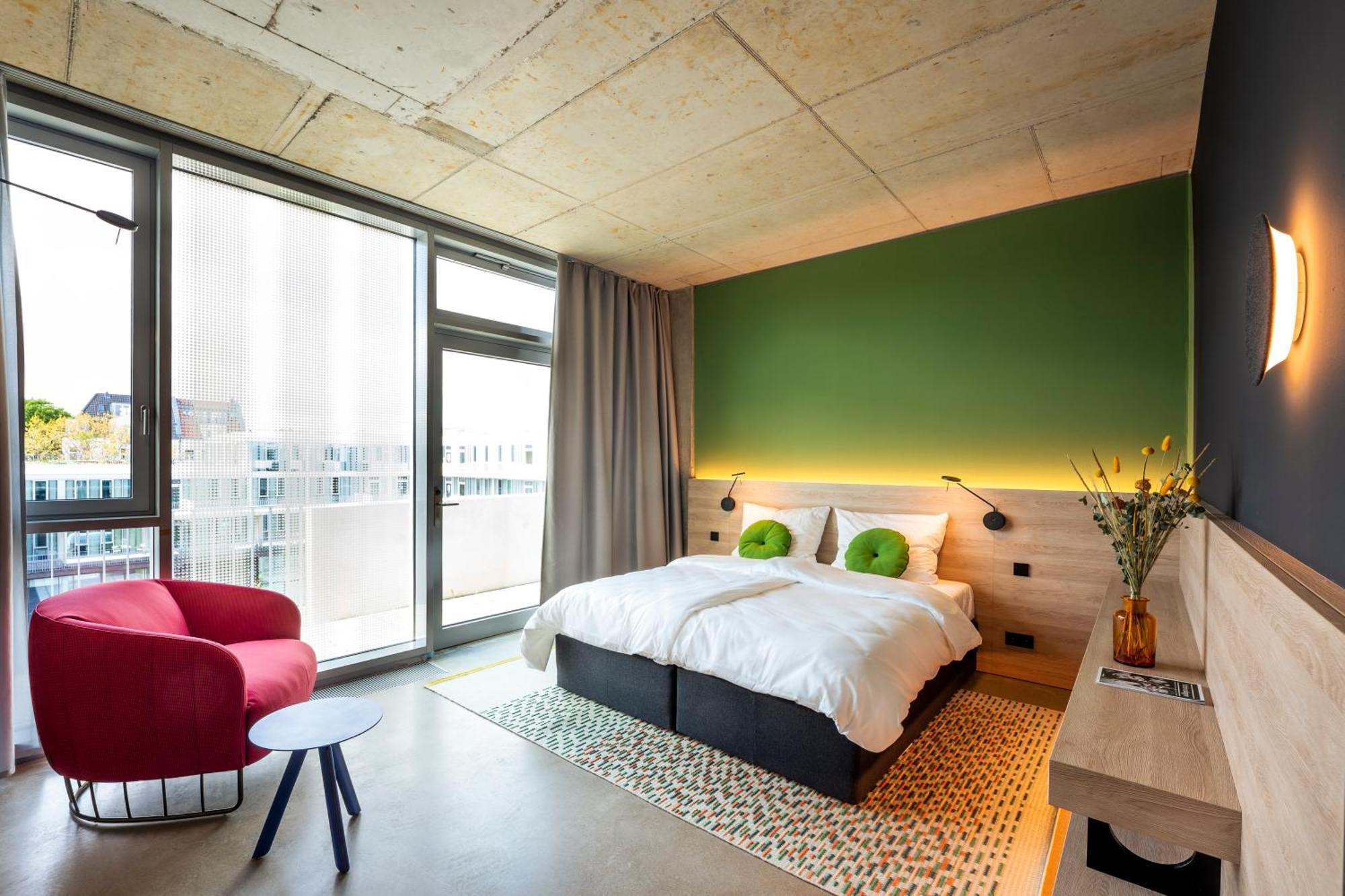 Theclouth 3* Cologne