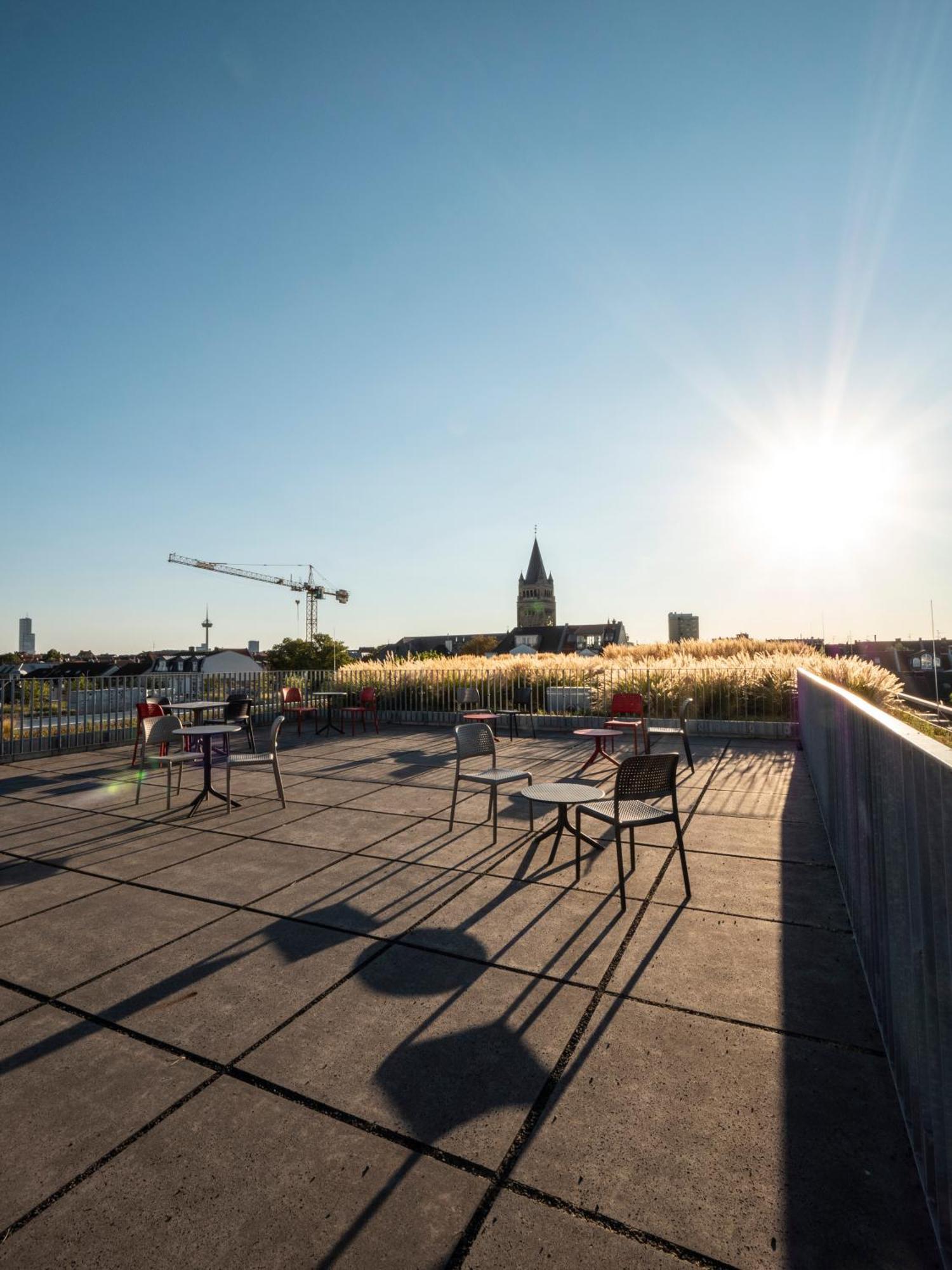 Theclouth Hotel